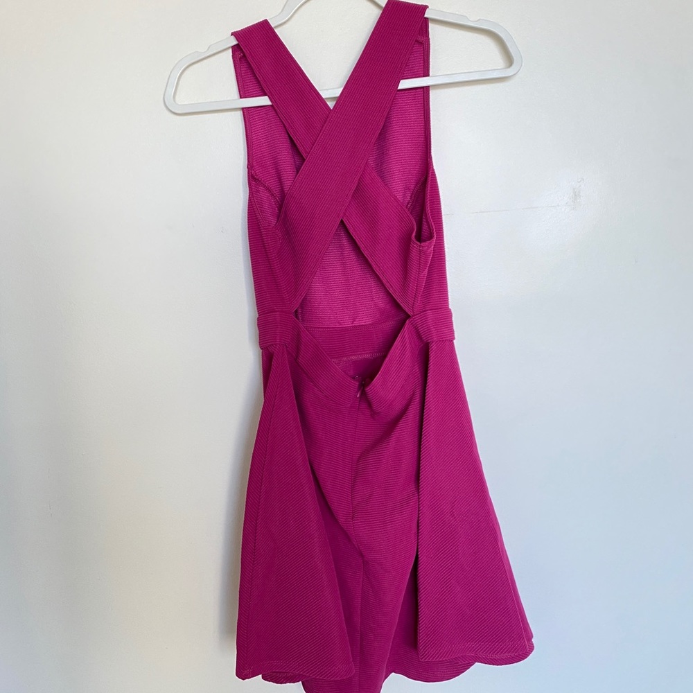 Criss Cross Open Back Dress Forever 21 - Picture 7 of 9
